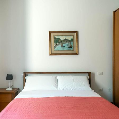 Appartamento Zia Cecilia Desenzano del Garda Exterior photo